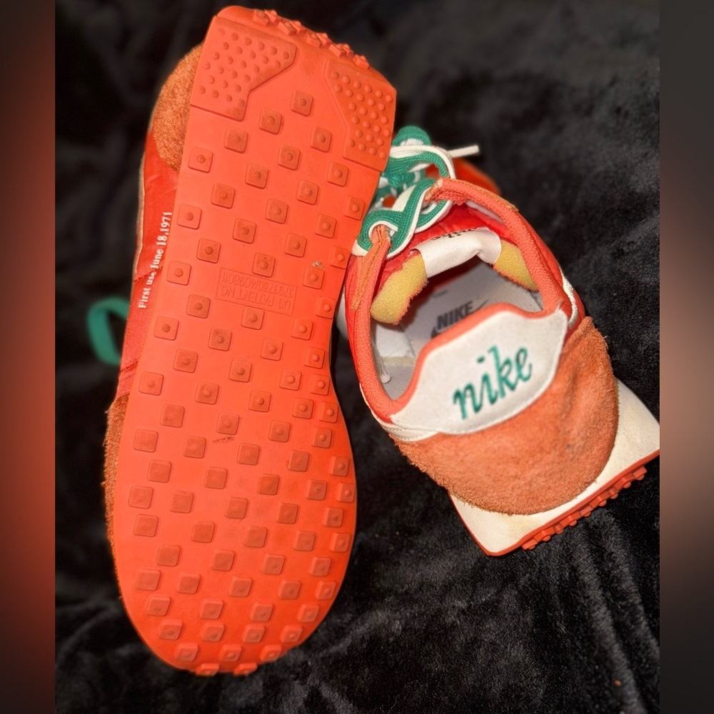 Nike WAFFLE TRAINER 2 'FIRST USE - IN ORANGE' SIZE 10 Men’s - Picture 8 of 9